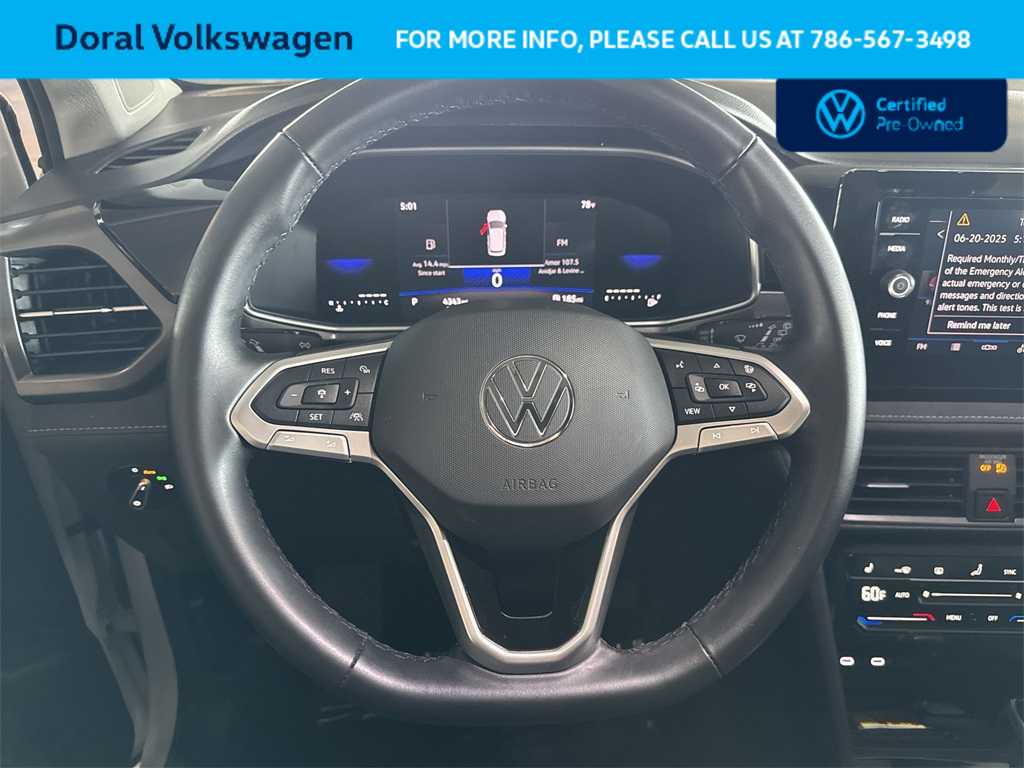 Thumbnail: 2025 Volkswagen Taos - 15
