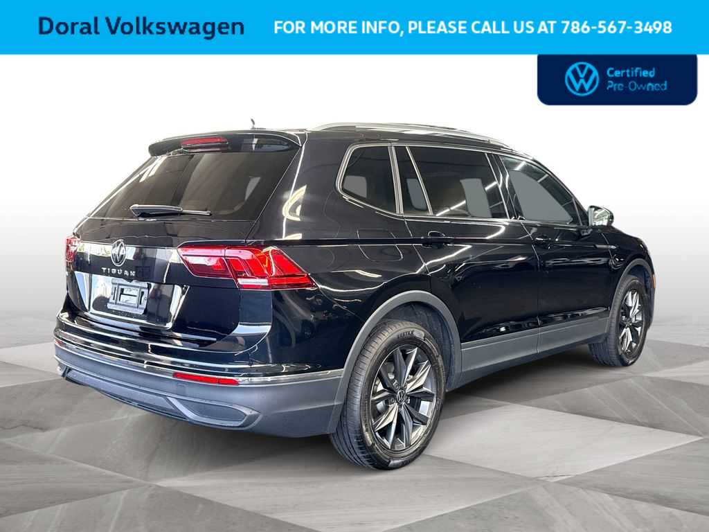 Thumbnail: 2023 Volkswagen Tiguan - 8