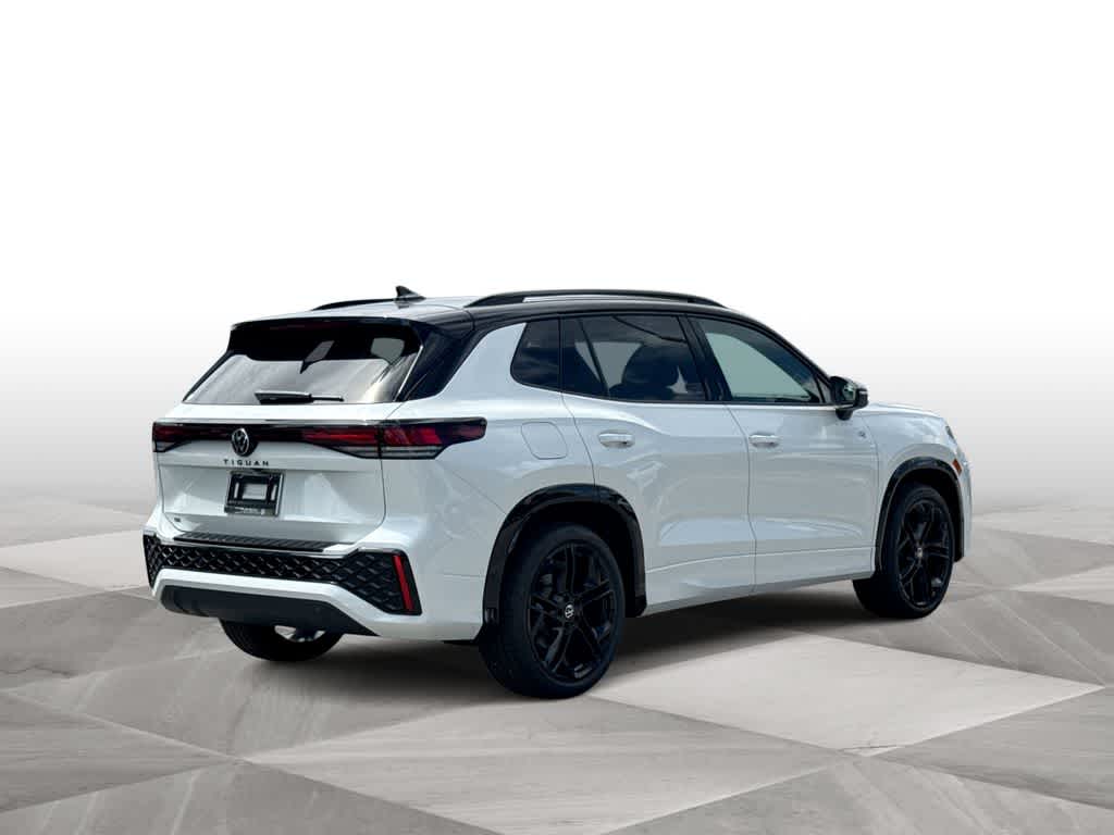 Thumbnail: 2026 Volkswagen Tiguan - 8