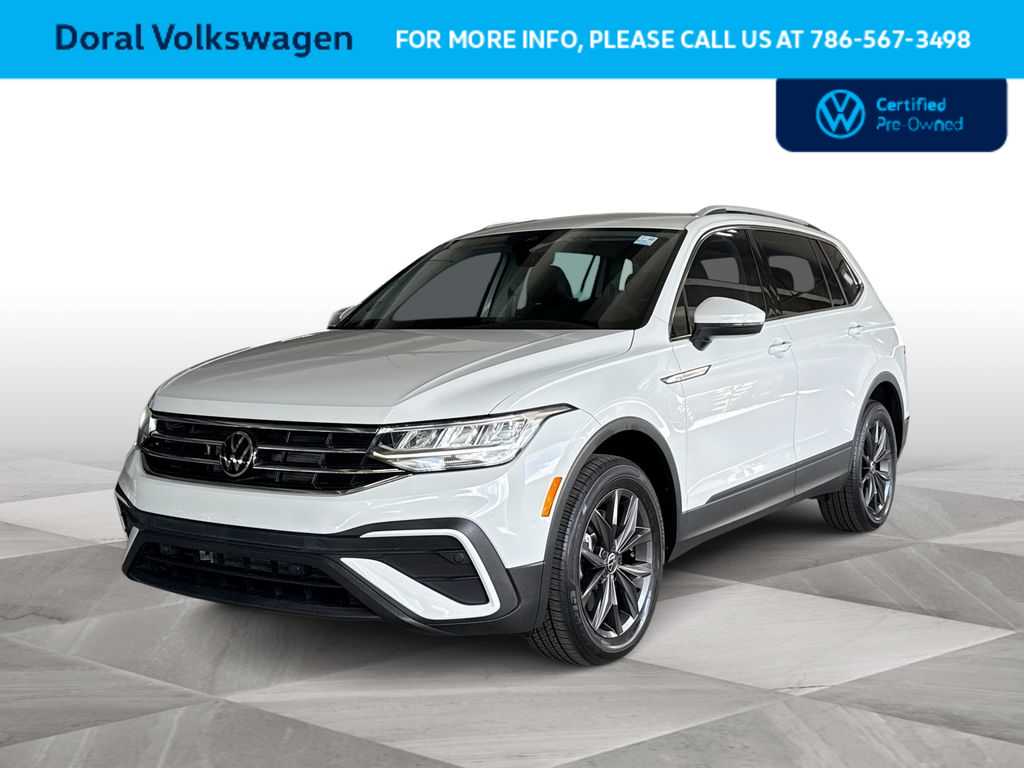 Thumbnail: 2022 Volkswagen Tiguan - 1