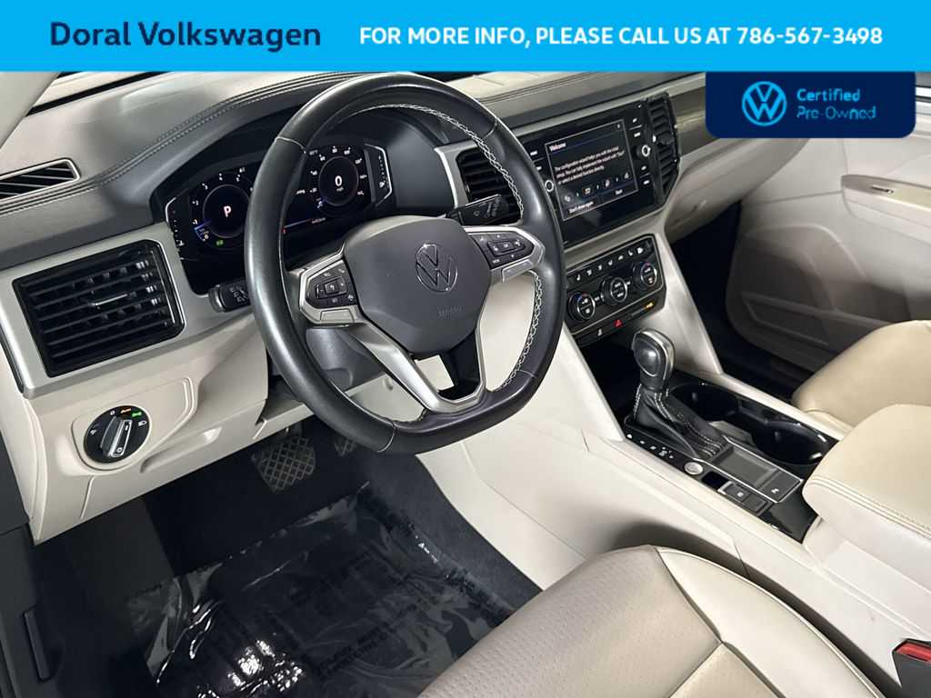 Thumbnail: 2023 Volkswagen Atlas - 13