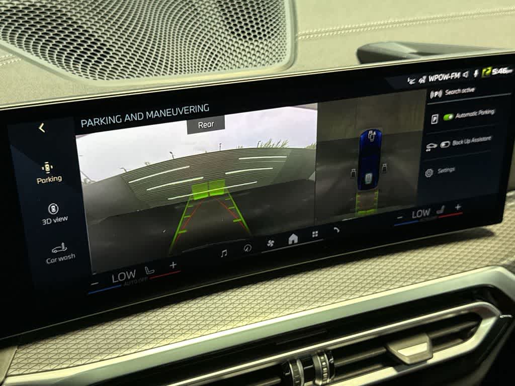 Thumbnail: 2024 BMW i4 - 18