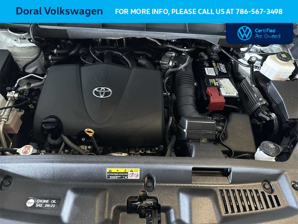 Thumbnail: 2020 Toyota Highlander - 12