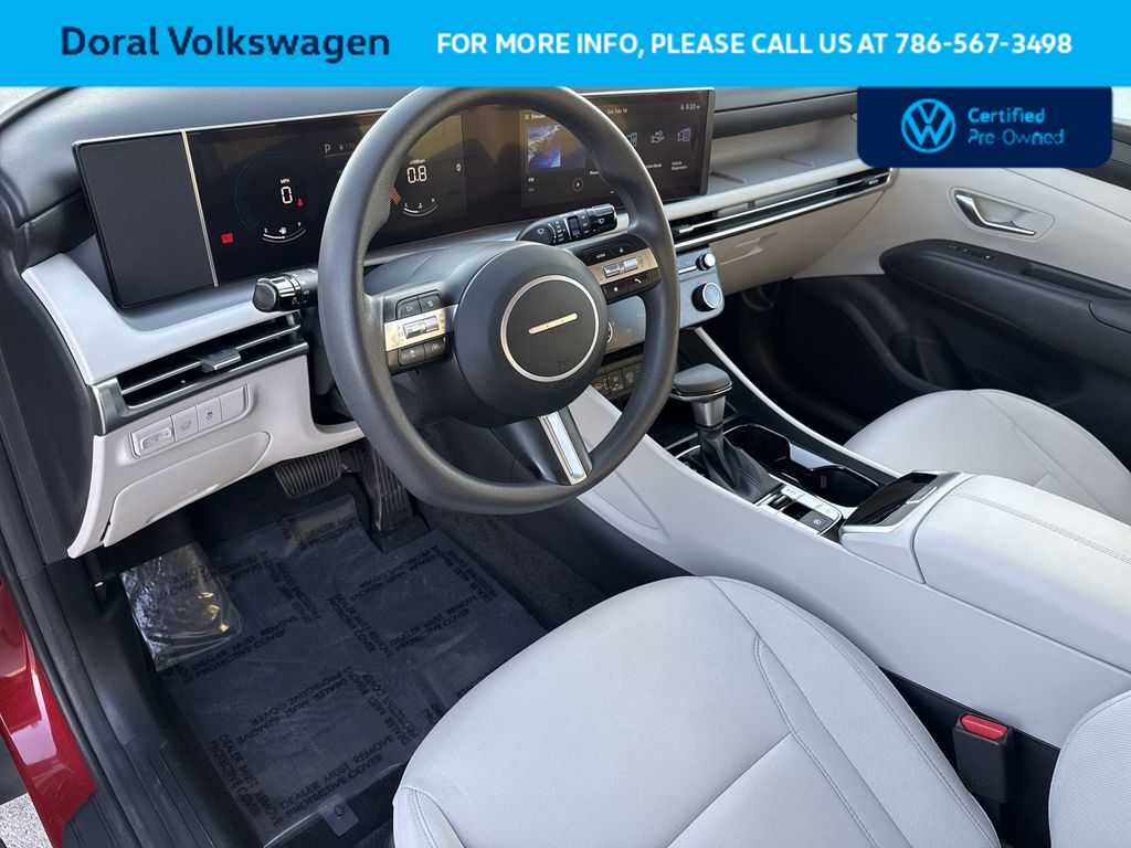 Thumbnail: 2025 Hyundai Tucson - 13