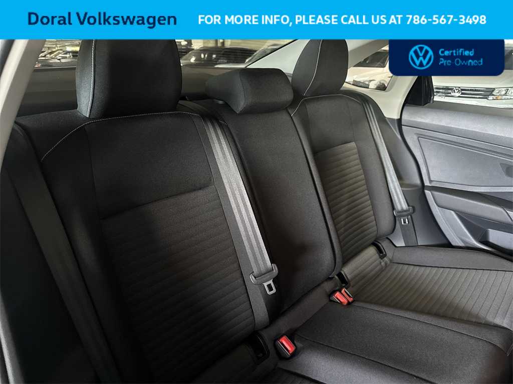 Thumbnail: 2024 Volkswagen Jetta - 26