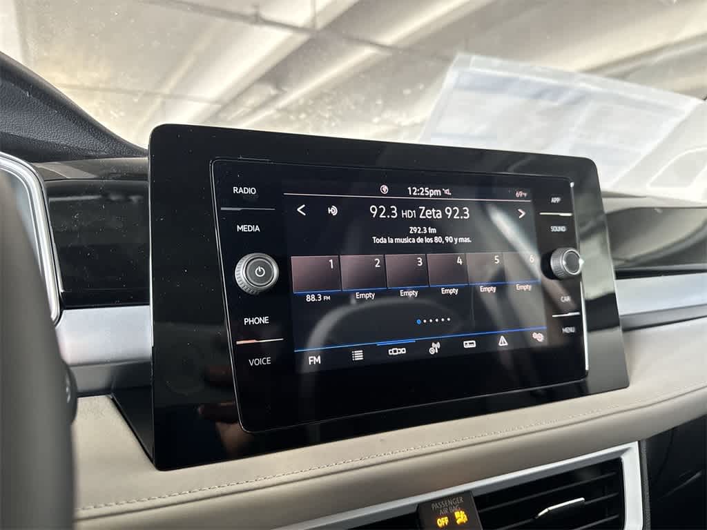 Thumbnail: 2026 Volkswagen Taos - 18