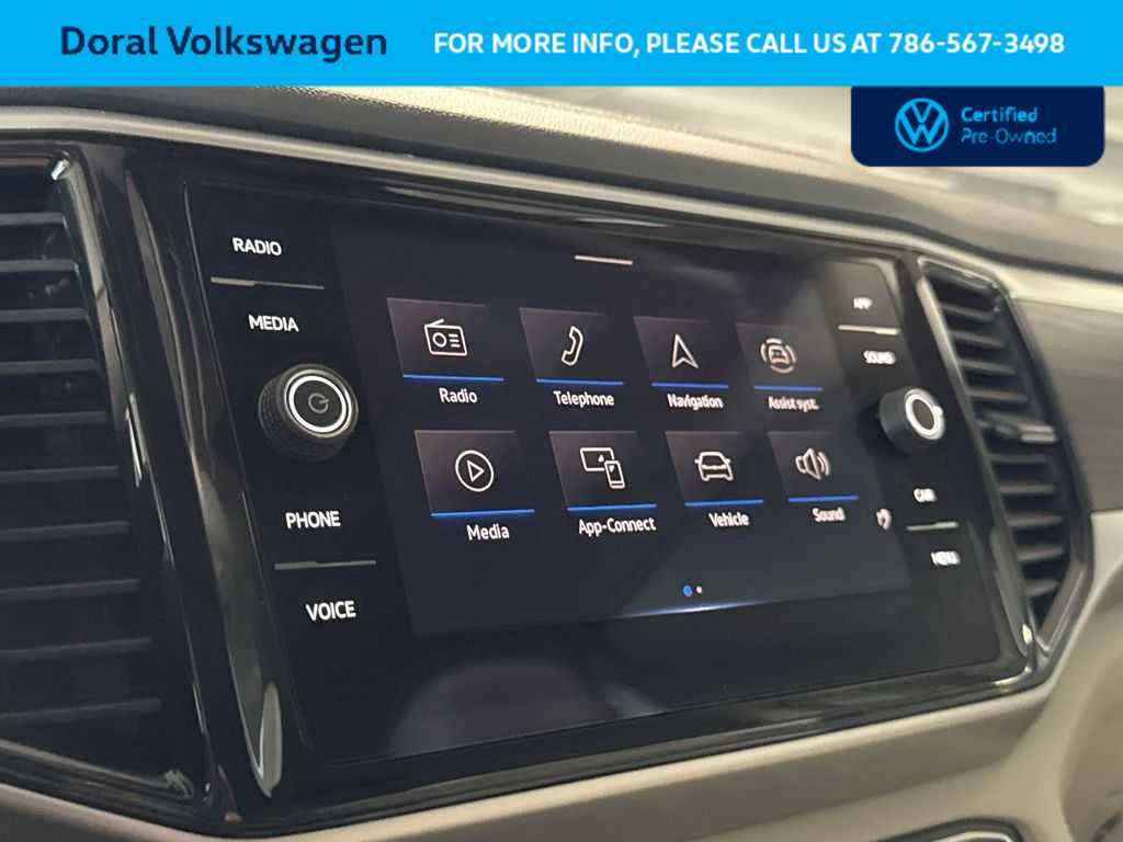 Thumbnail: 2023 Volkswagen Atlas - 18
