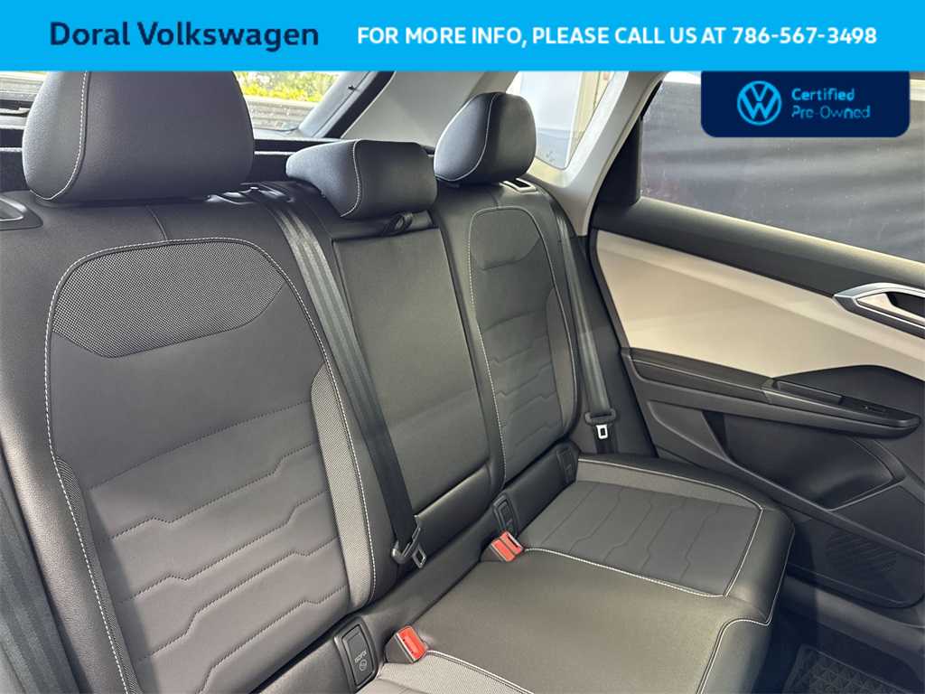 Thumbnail: 2025 Volkswagen Taos - 32