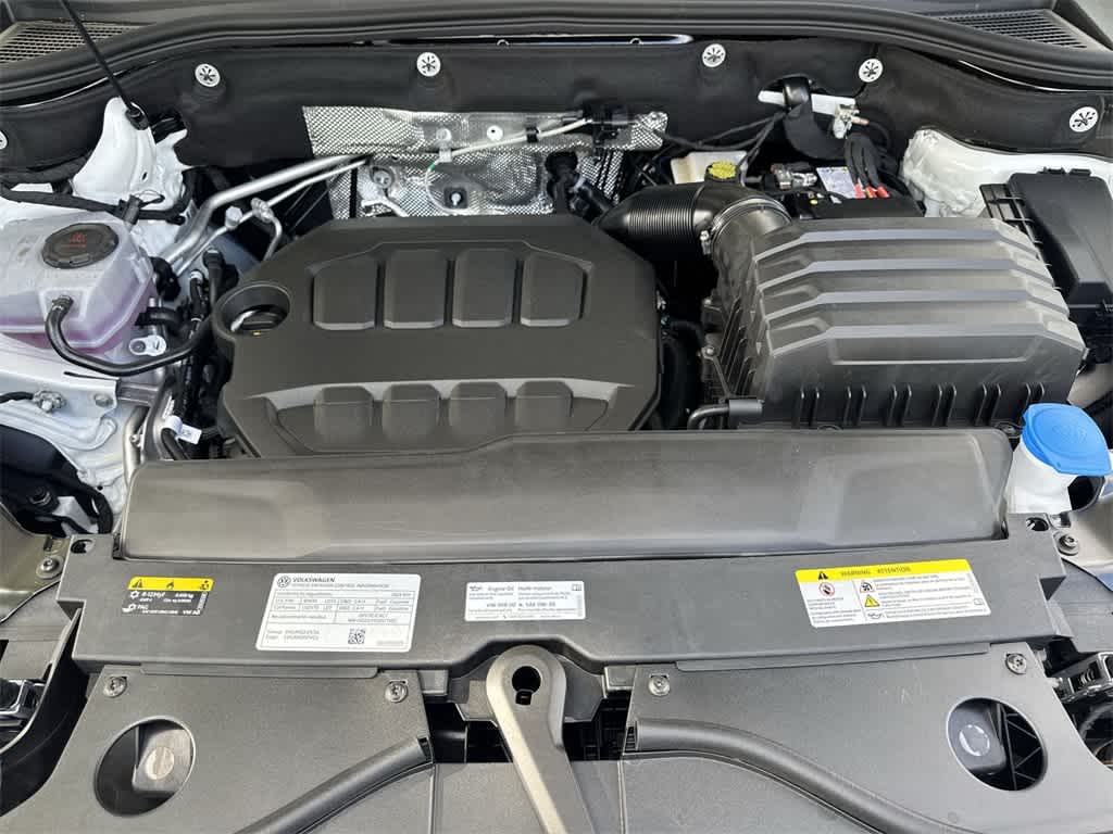 2025 Volkswagen Atlas SEL 12