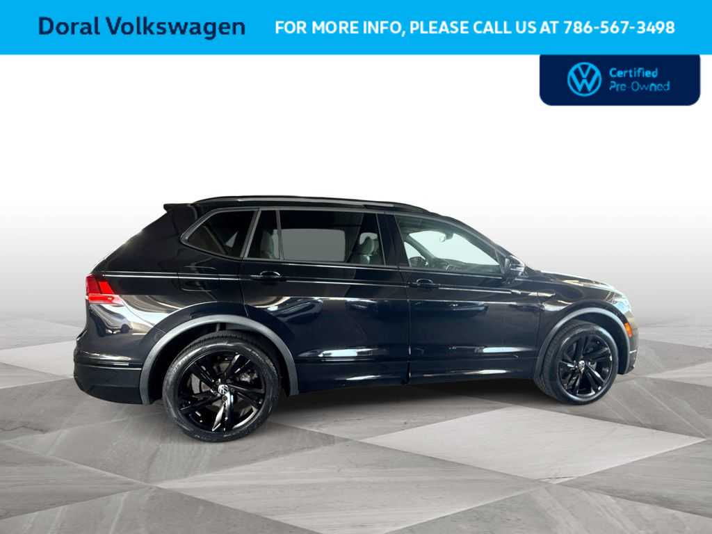 Thumbnail: 2023 Volkswagen Tiguan - 9