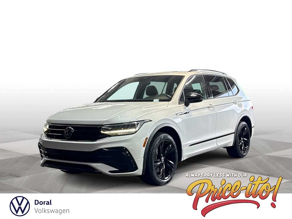 Thumbnail: 2023 Volkswagen Tiguan - 1