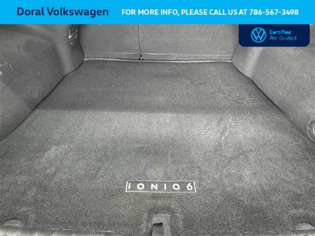 Thumbnail: 2023 Hyundai Ioniq 6 - 25