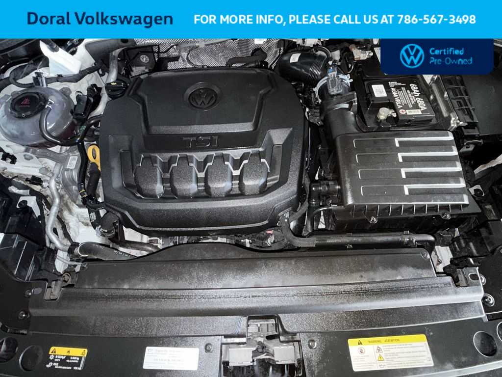 Thumbnail: 2023 Volkswagen Tiguan - 12