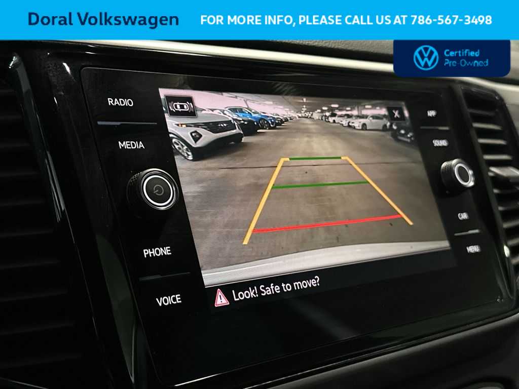 Thumbnail: 2023 Volkswagen Atlas - 19