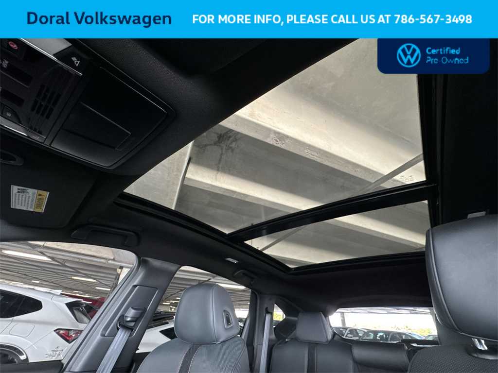 Thumbnail: 2024 Acura RDX - 17