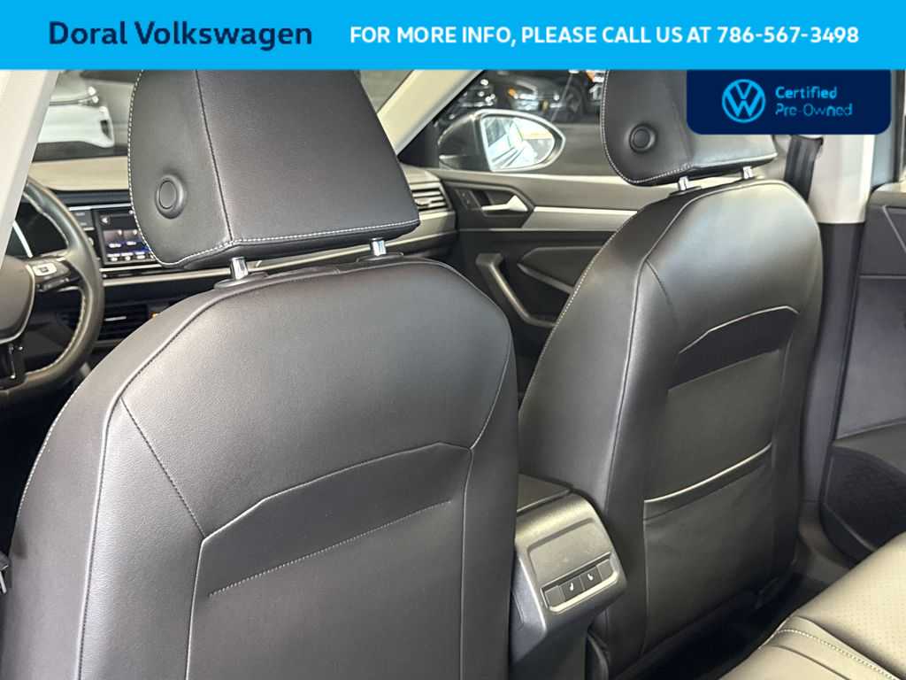 Thumbnail: 2021 Volkswagen Jetta - 23