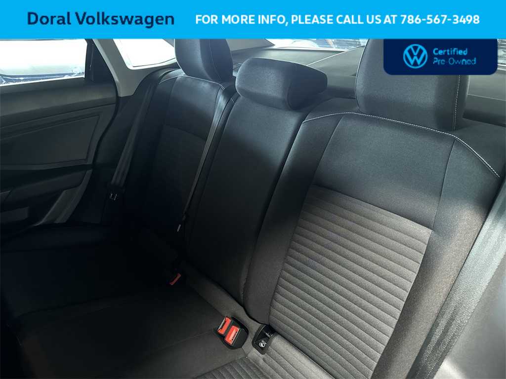 Thumbnail: 2024 Volkswagen Jetta - 22