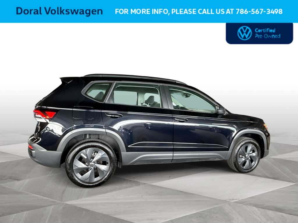 Thumbnail: 2025 Volkswagen Taos - 9