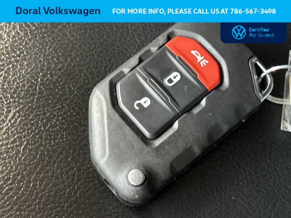 Thumbnail: 2022 Jeep Wrangler - 28