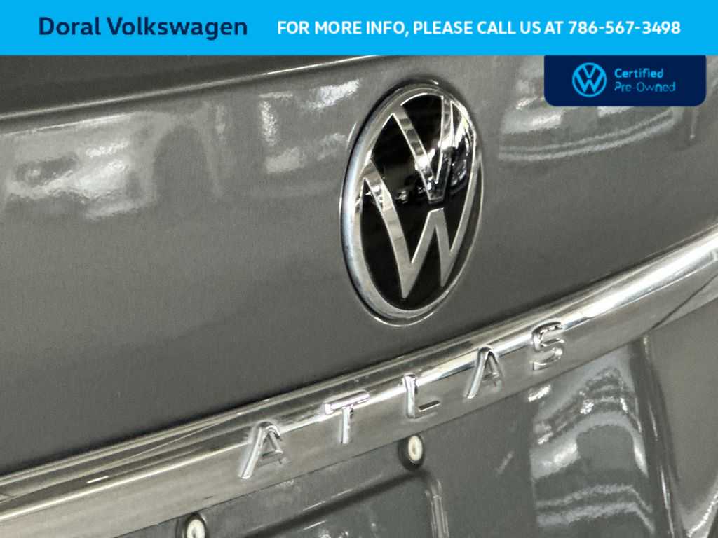 Thumbnail: 2023 Volkswagen Atlas - 10