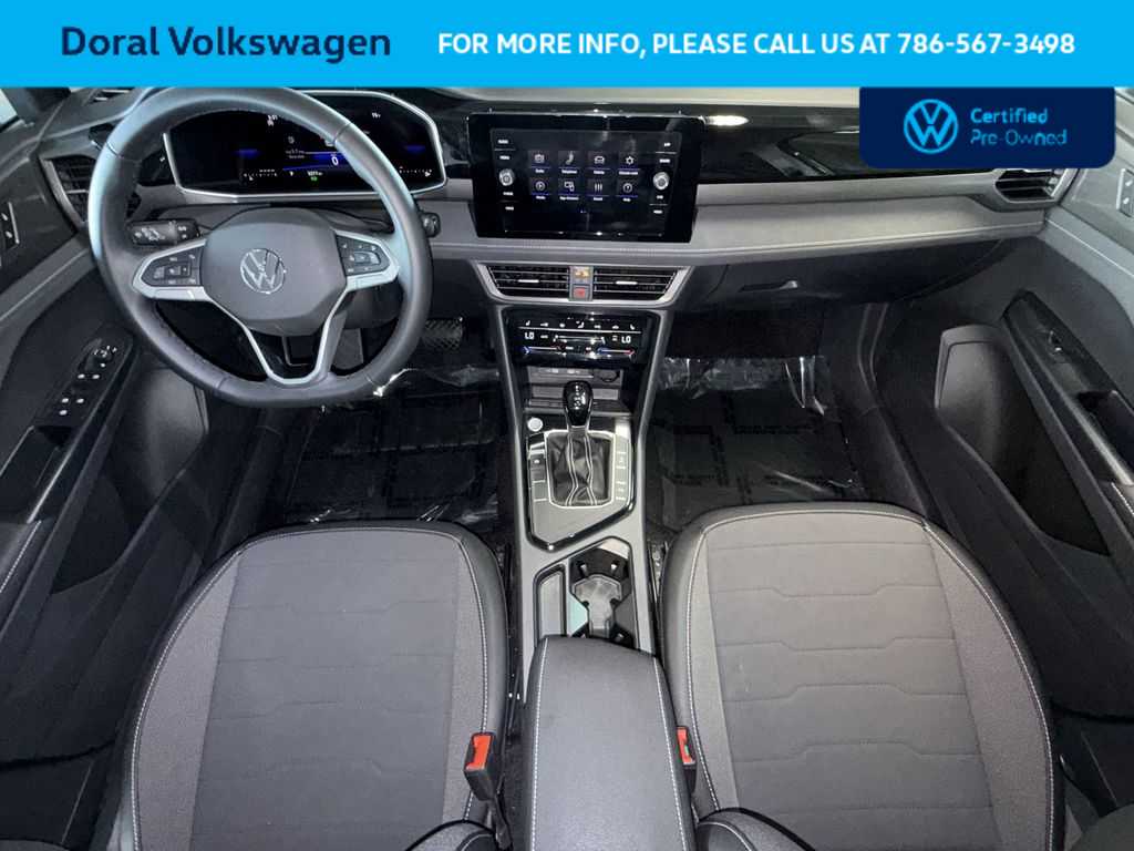 Thumbnail: 2025 Volkswagen Taos - 24