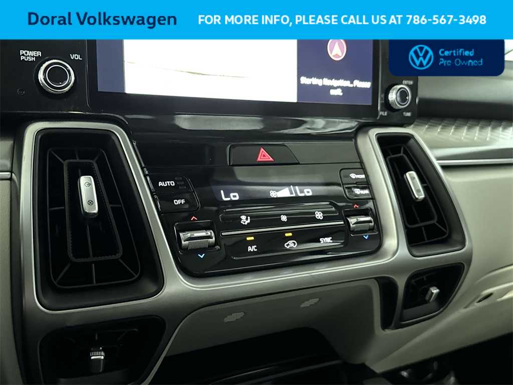 2023 Kia Sorento S 20