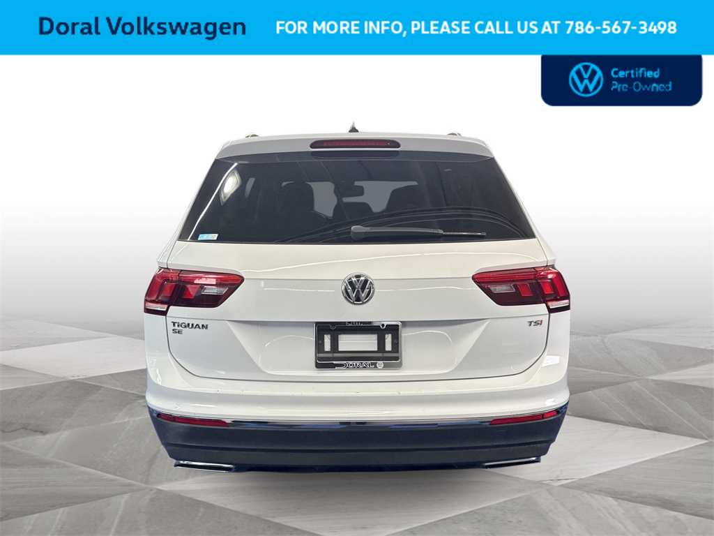 Thumbnail: 2018 Volkswagen Tiguan - 7