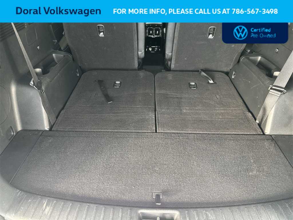 Thumbnail: 2023 Kia Sorento - 25