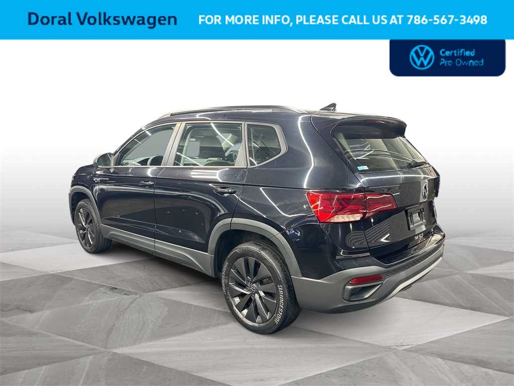 Thumbnail: 2022 Volkswagen Taos - 6