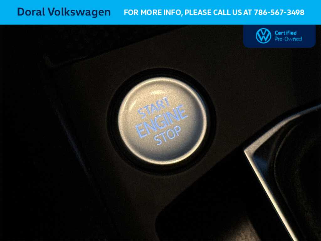 Thumbnail: 2022 Volkswagen Taos - 16