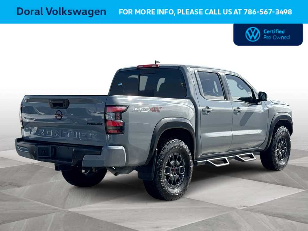 Thumbnail: 2023 Nissan Frontier - 8