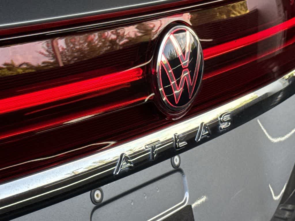 Thumbnail: 2024 Volkswagen Atlas - 10
