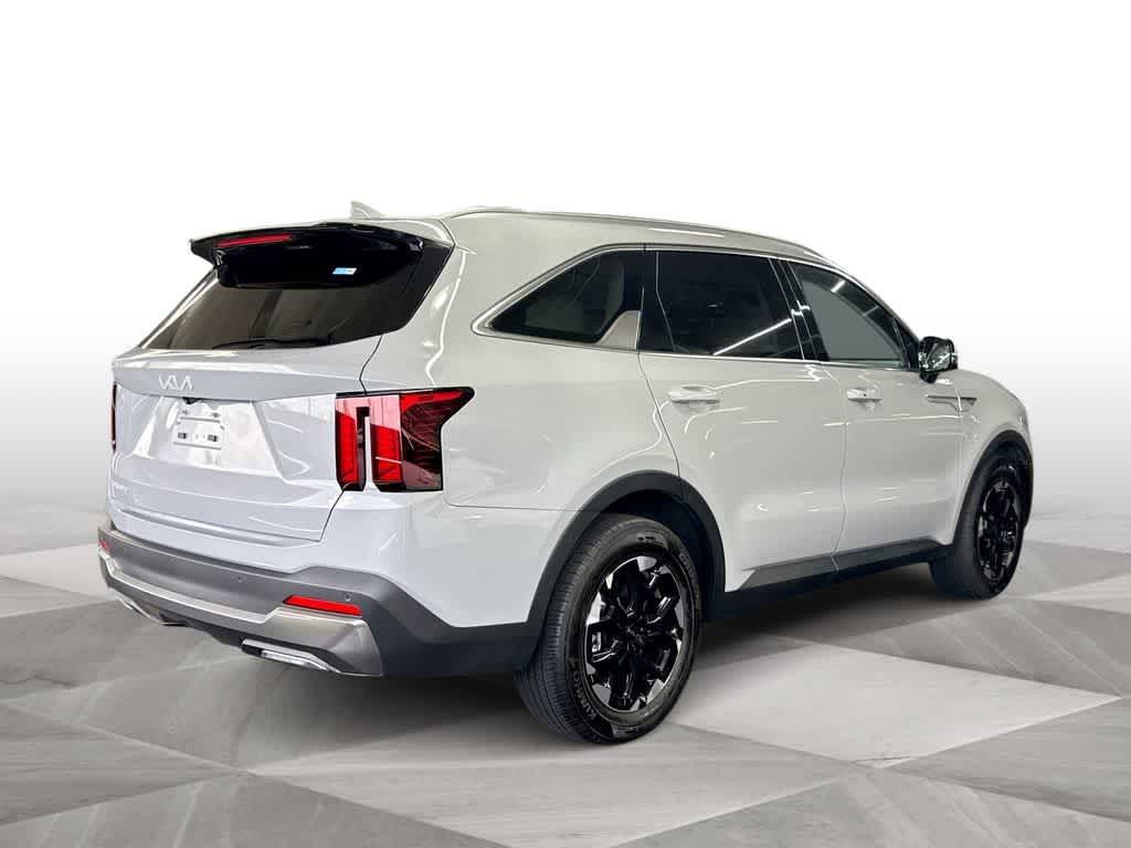 Thumbnail: 2025 Kia Sorento - 8