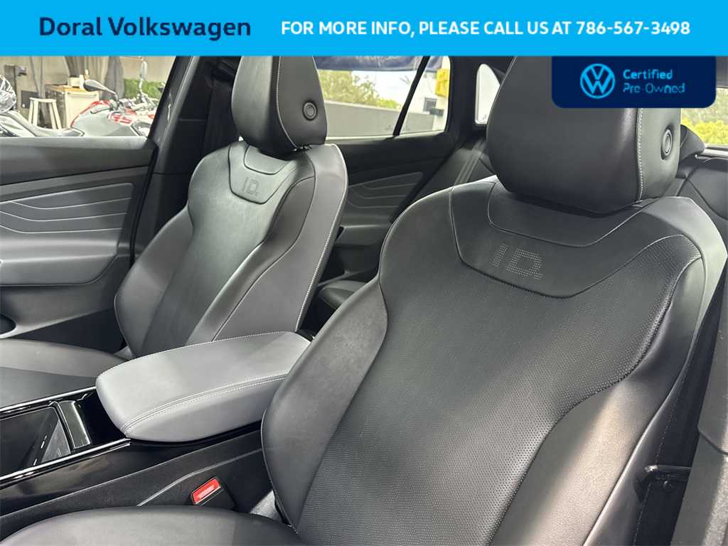 Thumbnail: 2023 Volkswagen ID.4 - 14