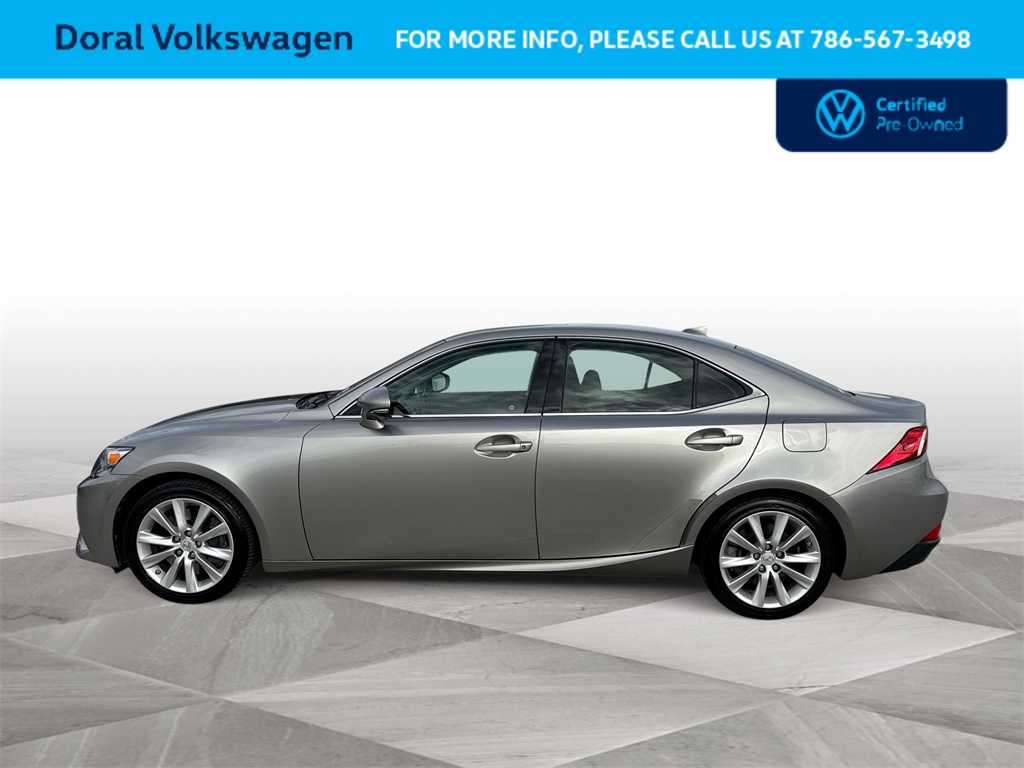 Thumbnail: 2016 Lexus IS - 5