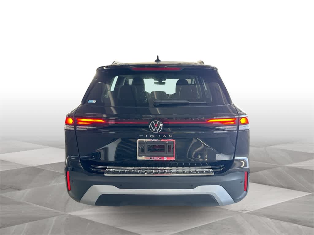Thumbnail: 2026 Volkswagen Tiguan - 7