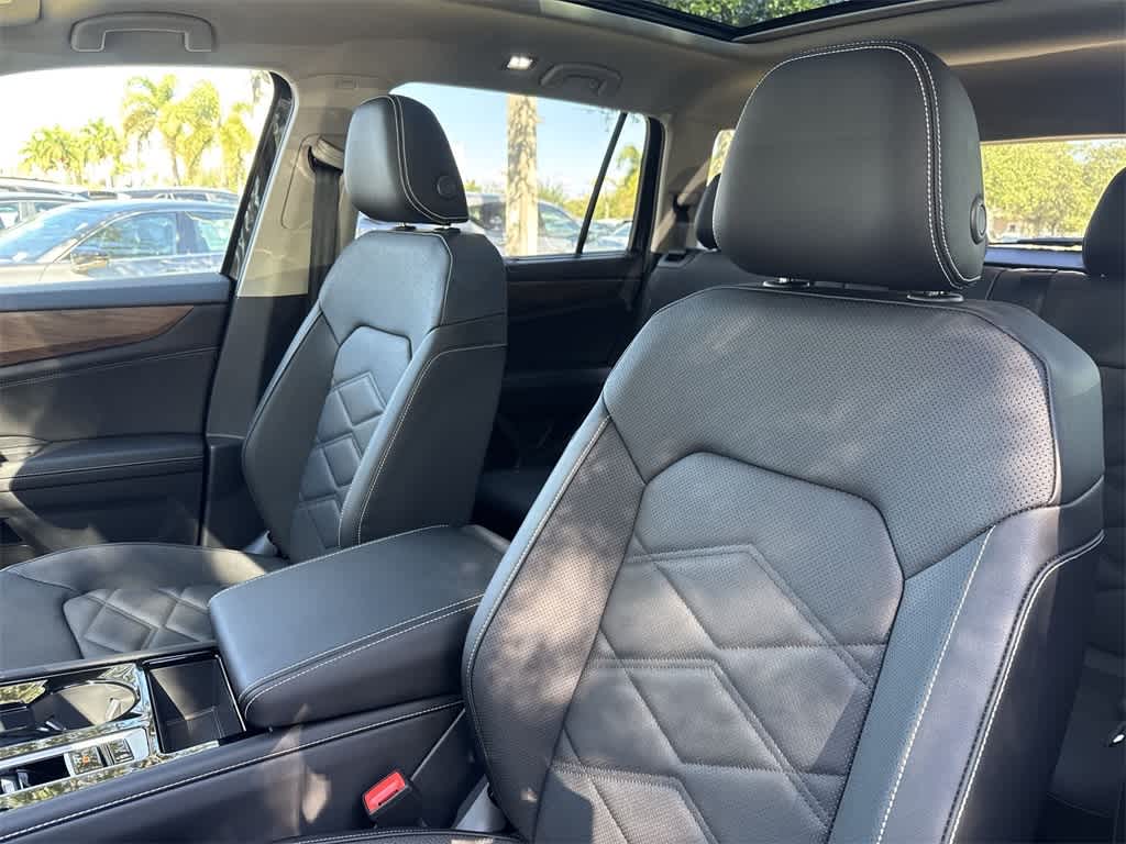 Thumbnail: 2026 Volkswagen Atlas - 14