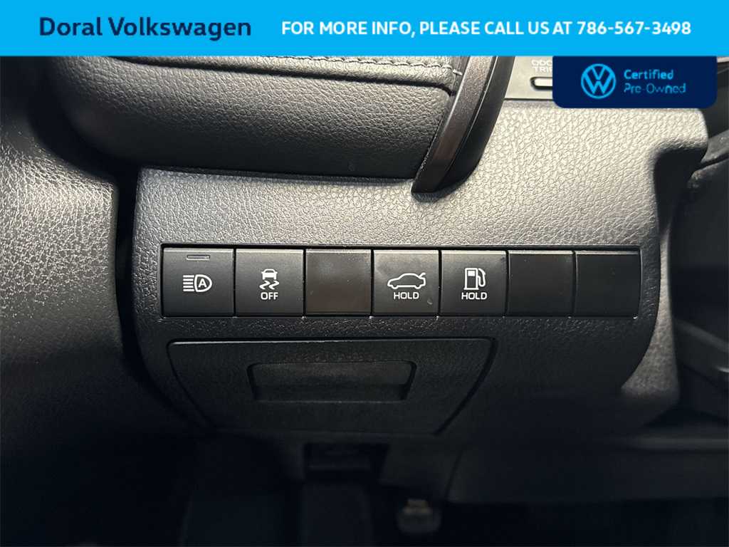 Thumbnail: 2024 Toyota Camry - 17