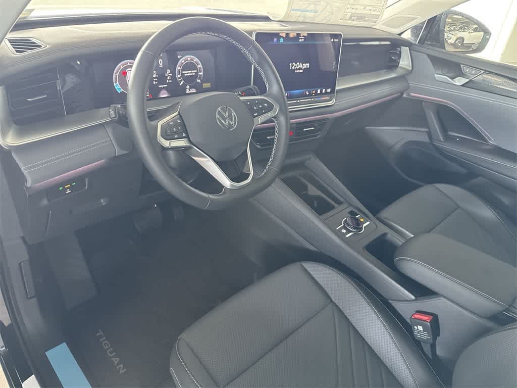 Thumbnail: 2026 Volkswagen Tiguan - 13