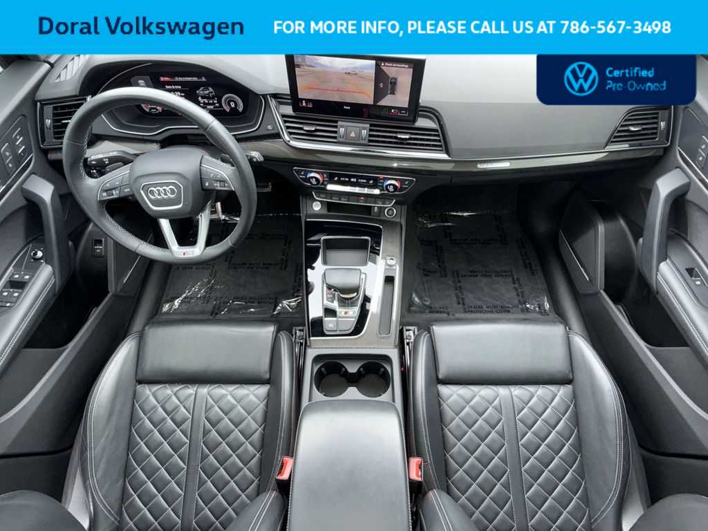 Thumbnail: 2023 Audi SQ5 - 24