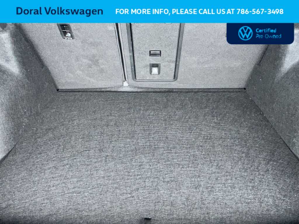 Thumbnail: 2024 Volkswagen Taos - 25