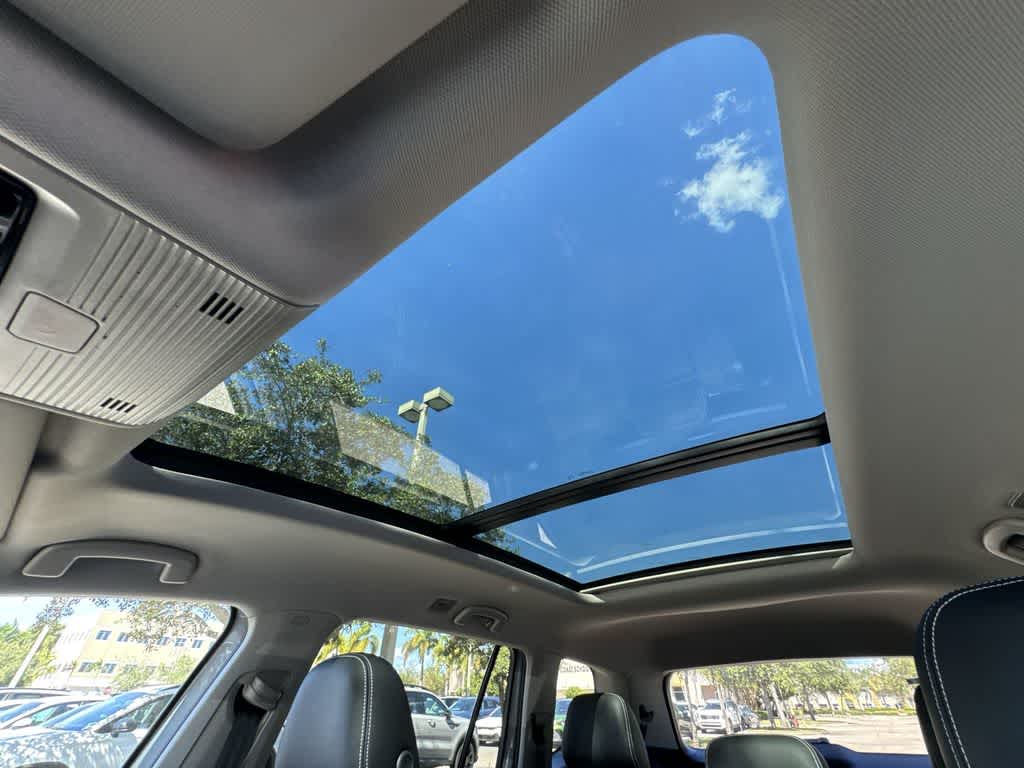 Thumbnail: 2026 Volkswagen Atlas - 17