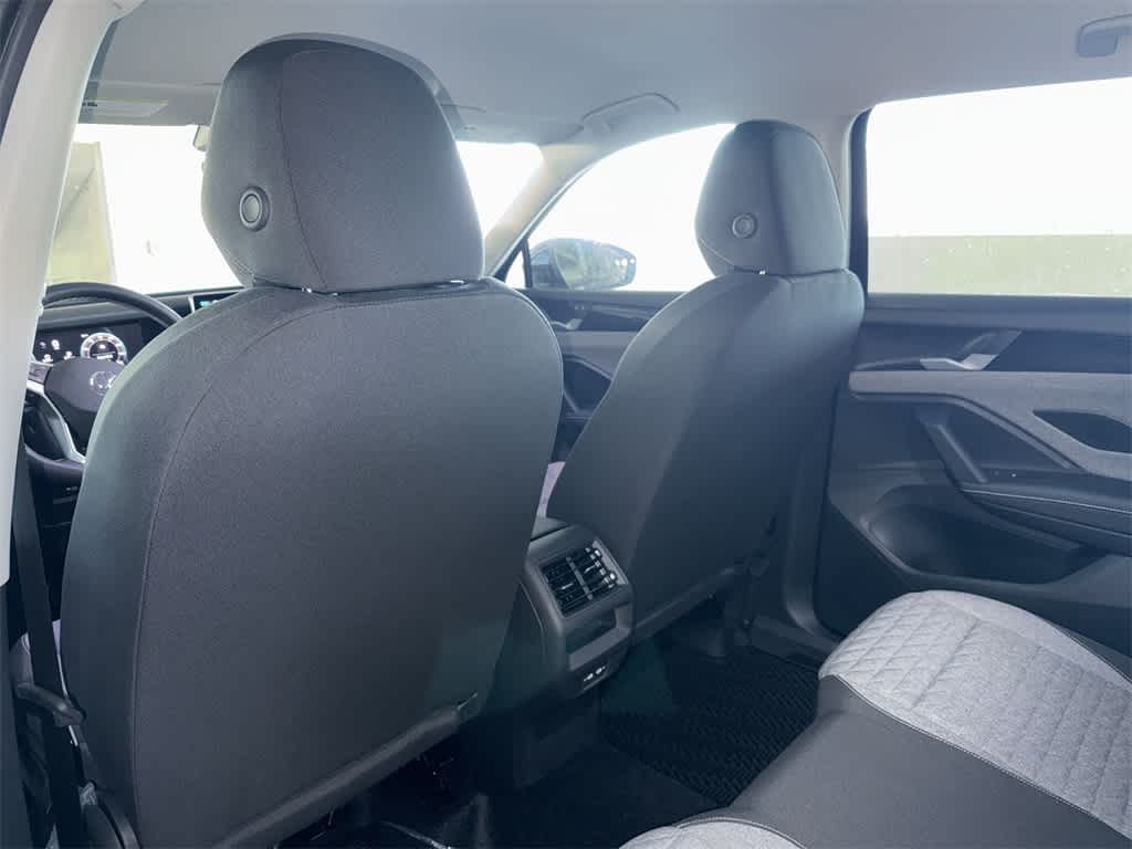 Thumbnail: 2026 Volkswagen Tiguan - 23