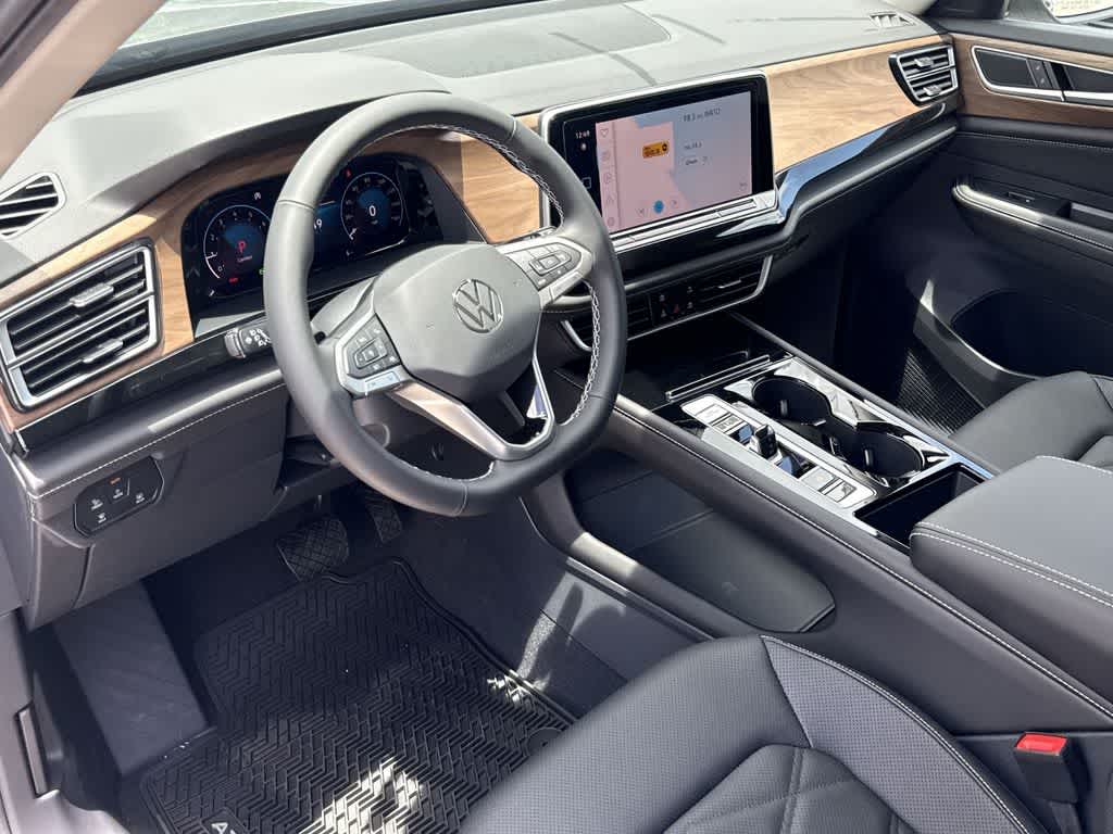 Thumbnail: 2026 Volkswagen Atlas - 13