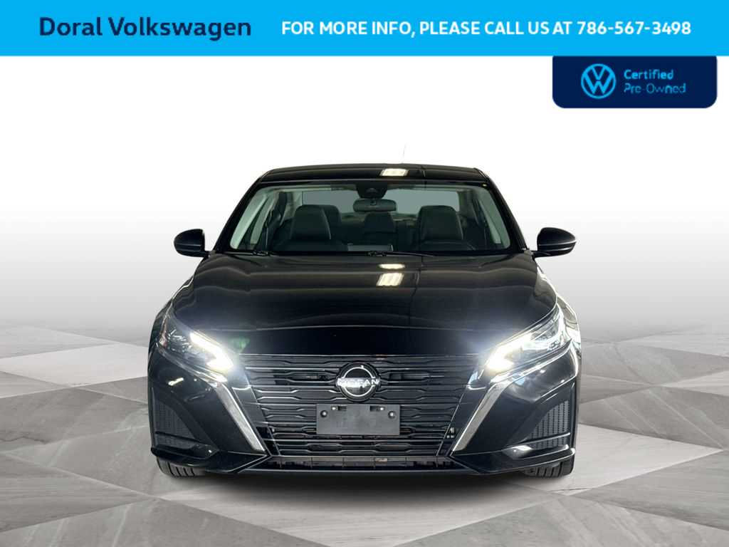Thumbnail: 2024 Nissan Altima - 3