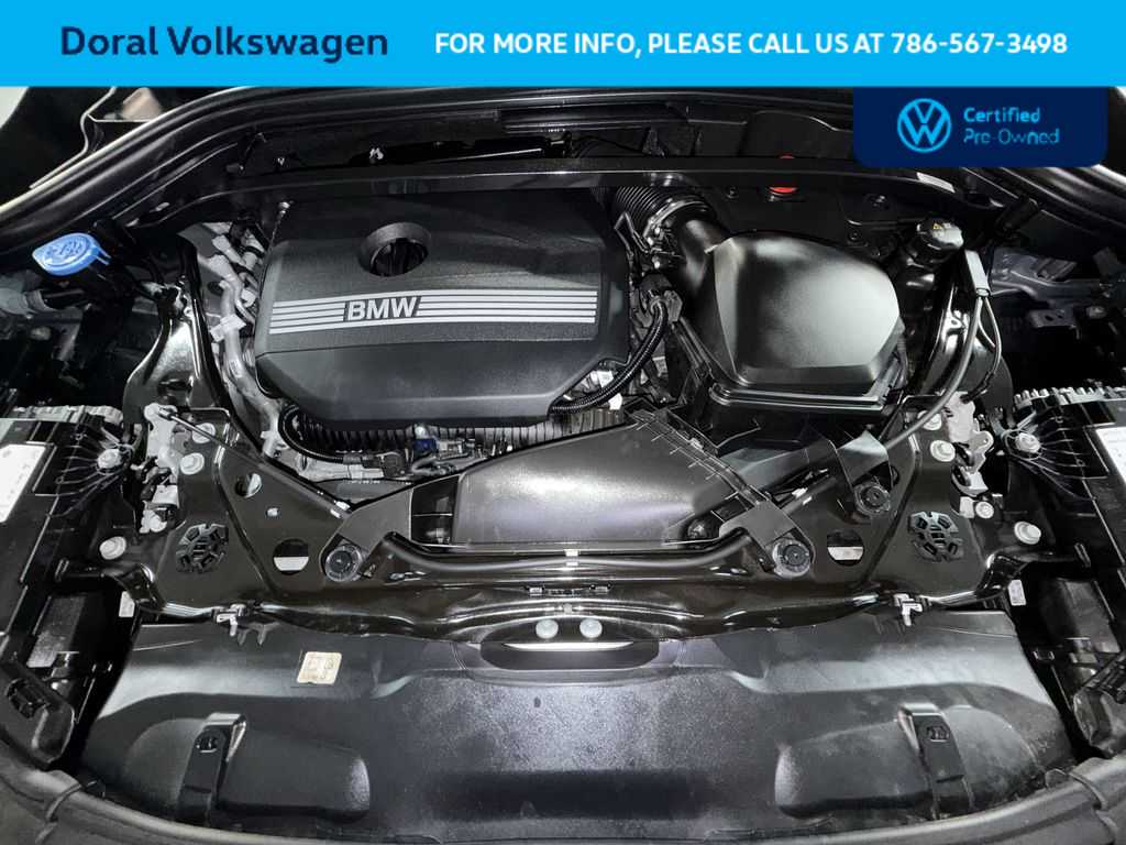 Thumbnail: 2025 BMW X2 - 12