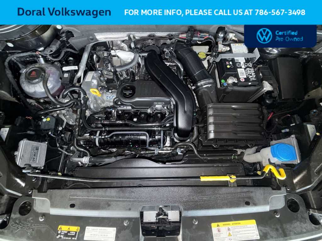 Thumbnail: 2025 Volkswagen Taos - 12