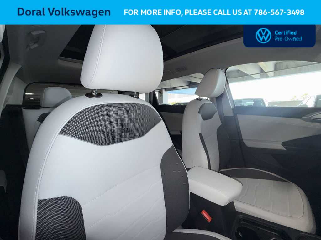 Thumbnail: 2025 Volkswagen Taos - 27
