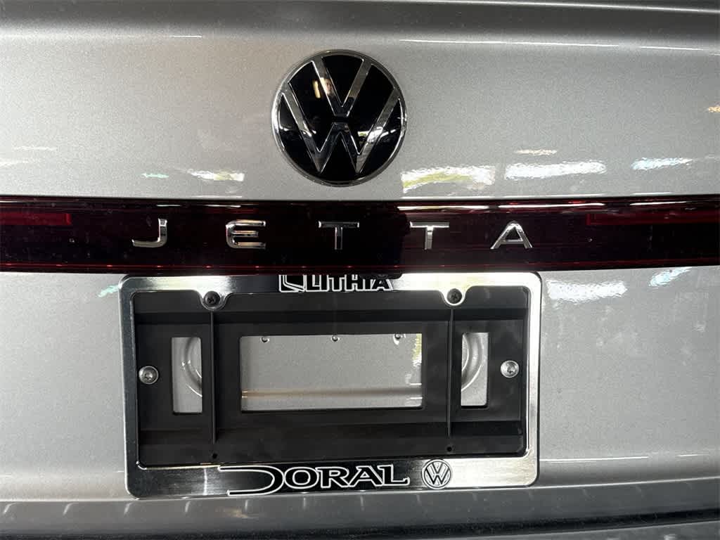 Thumbnail: 2026 Volkswagen Jetta - 10