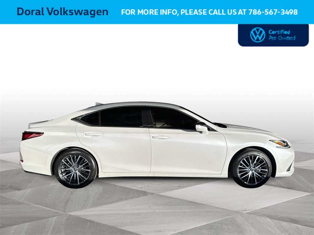 Thumbnail: 2025 Lexus ES - 9